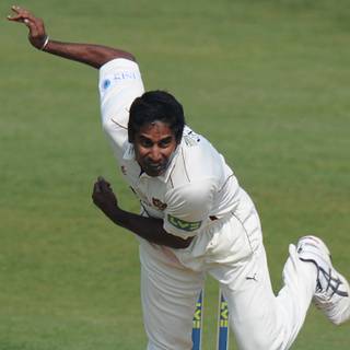 Chaminda Vaas wallpaper