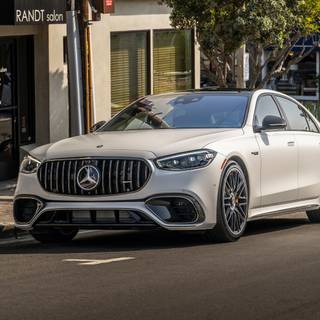 Mercedes logo 4k wallpaper