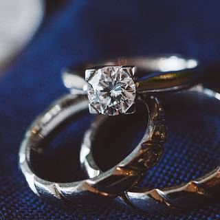 Diamond jewellery wallpaper