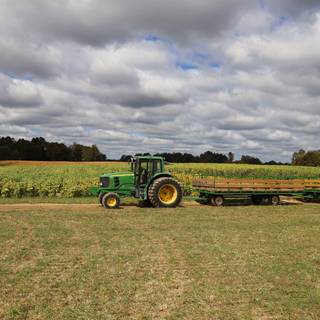 4k tractor wallpaper