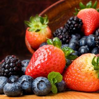 Blackberry fruit wallpaper