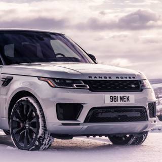 Land Rover car 4k iPhone wallpaper