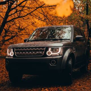 Land Rover car 4k iPhone wallpaper