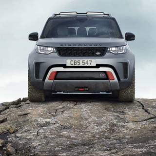 Land Rover car 4k iPhone wallpaper