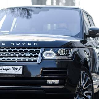 Land Rover car 4k iPhone wallpaper