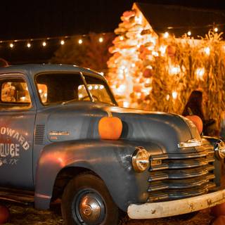 Brown Halloween wallpaper