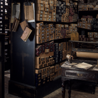 Harry Potter library wallpaper