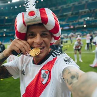 Enzo Pérez wallpaper