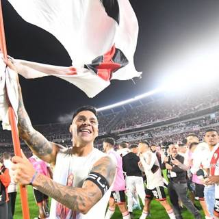 Enzo Pérez wallpaper