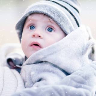 Child winter wallpaper