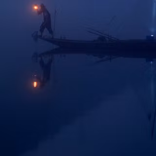 Night fog 4k wallpaper