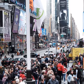 Time Square winter wallpaper
