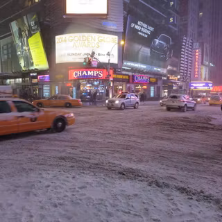 Time Square winter wallpaper