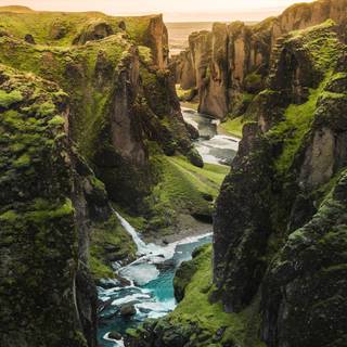 River iPhone 4k wallpaper