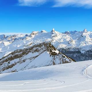 Winter sky phone wallpaper