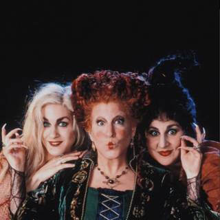 Aesthetic Halloween Hocus Pocus wallpaper