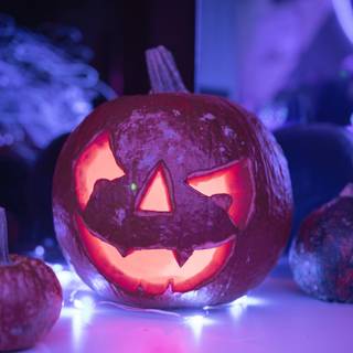 Blue and purple Halloween wallpaper