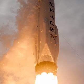 iPhone rocket engine wallpaper