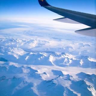 Plane winter wallpaper