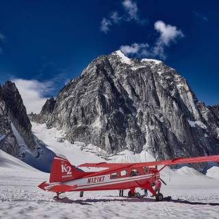 Plane winter wallpaper