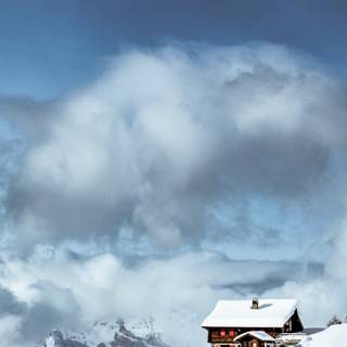 Winter snow house wallpaper