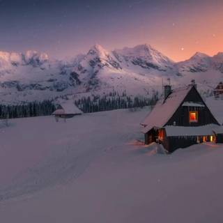 Winter snow house wallpaper