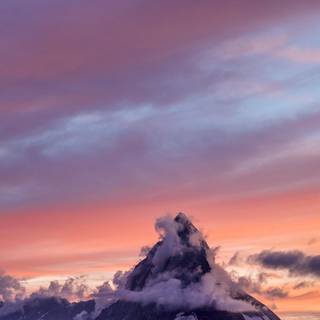 Mountains 4k iPhone X wallpaper