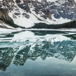 Mountains 4k iPhone X wallpaper