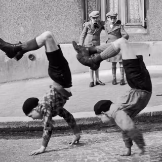 Robert Doisneau wallpaper