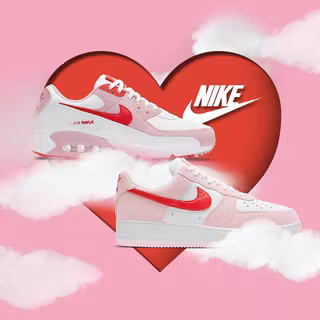 Pink Nike shoes wallpaper