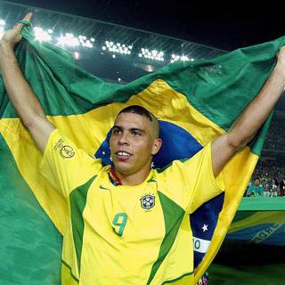 Ronaldo Nazario 4k wallpaper