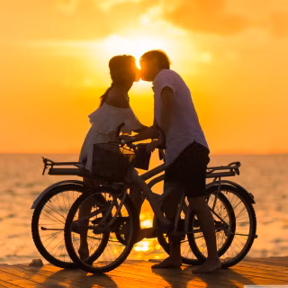 4k kissing wallpaper