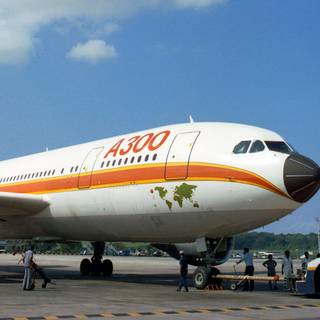 Airbus A300 wallpaper