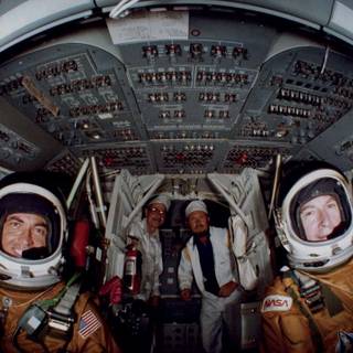 Spaceflight wallpaper