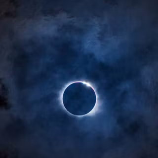 Solar eclipse iPhone wallpaper