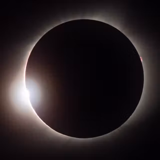 Solar eclipse iPhone wallpaper