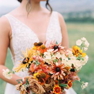 Autumn wedding flowers wallpaper