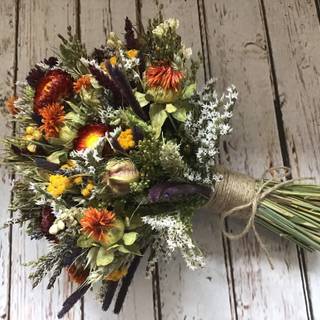 Autumn wedding flowers wallpaper