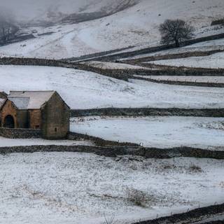 Winter scenery cottages wallpaper