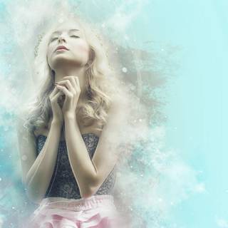 Girl praying wallpaper