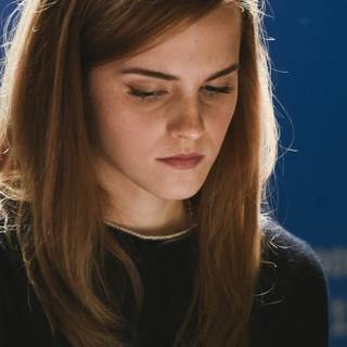 Emma Watson iPhone wallpaper