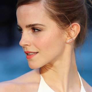 Emma Watson iPhone wallpaper