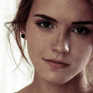 Emma Watson iPhone wallpaper
