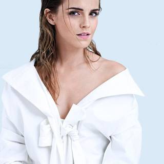 Emma Watson iPhone wallpaper
