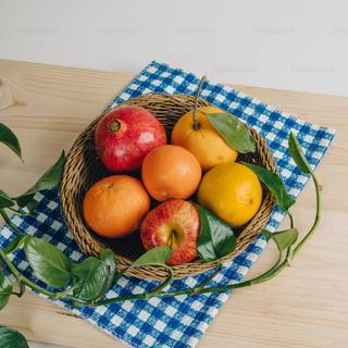 Autumn fruit basket wallpaper