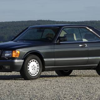 Mercedes-Benz 560 SEC wallpaper