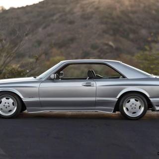 Mercedes-Benz 560 SEC wallpaper