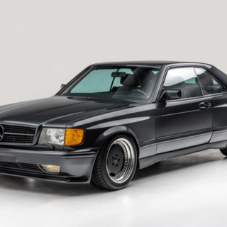 Mercedes-Benz 560 SEC wallpaper