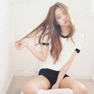 Jennie phone wallpaper