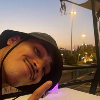 Simba La Rue wallpaper